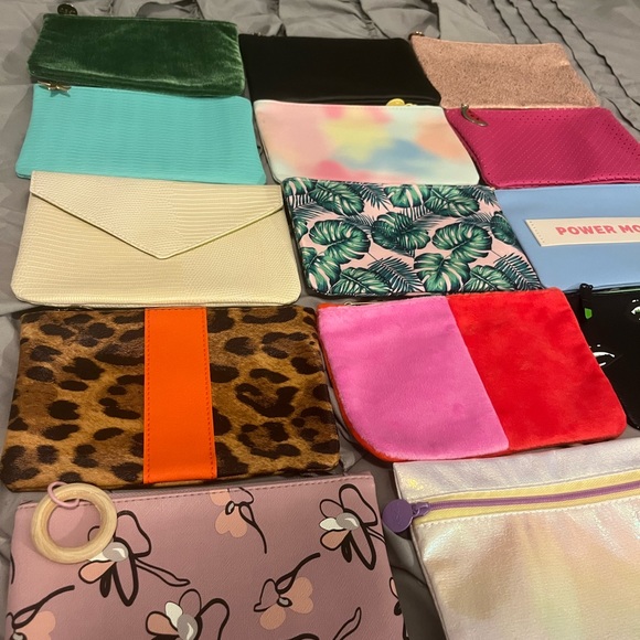 ipsy glam bags - Picture 3 of 3